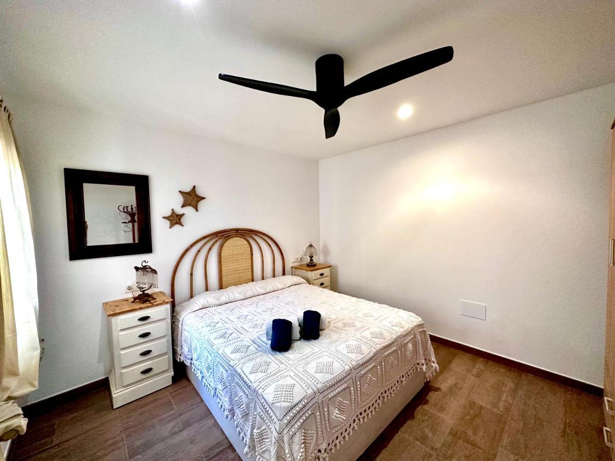 Apartamento La Cala Del Moral Sol Y Mar Apartment Екстериор снимка
