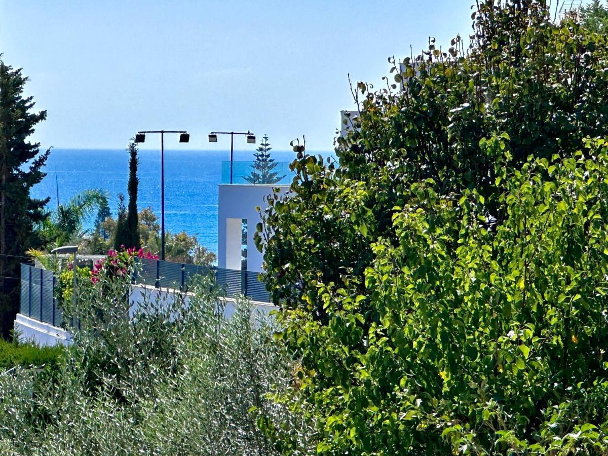 Apartamento La Cala Del Moral Sol Y Mar Apartment Екстериор снимка